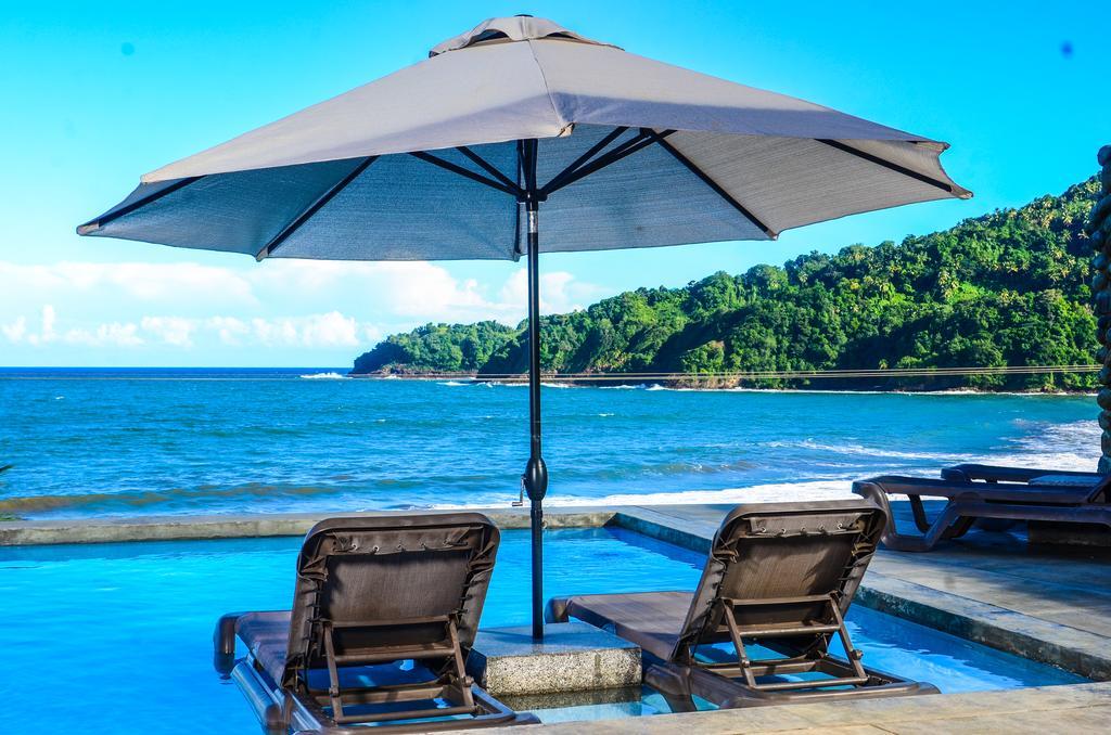 Pagua Bay House - Oceanfront Cabana'S Marigot Buitenkant foto