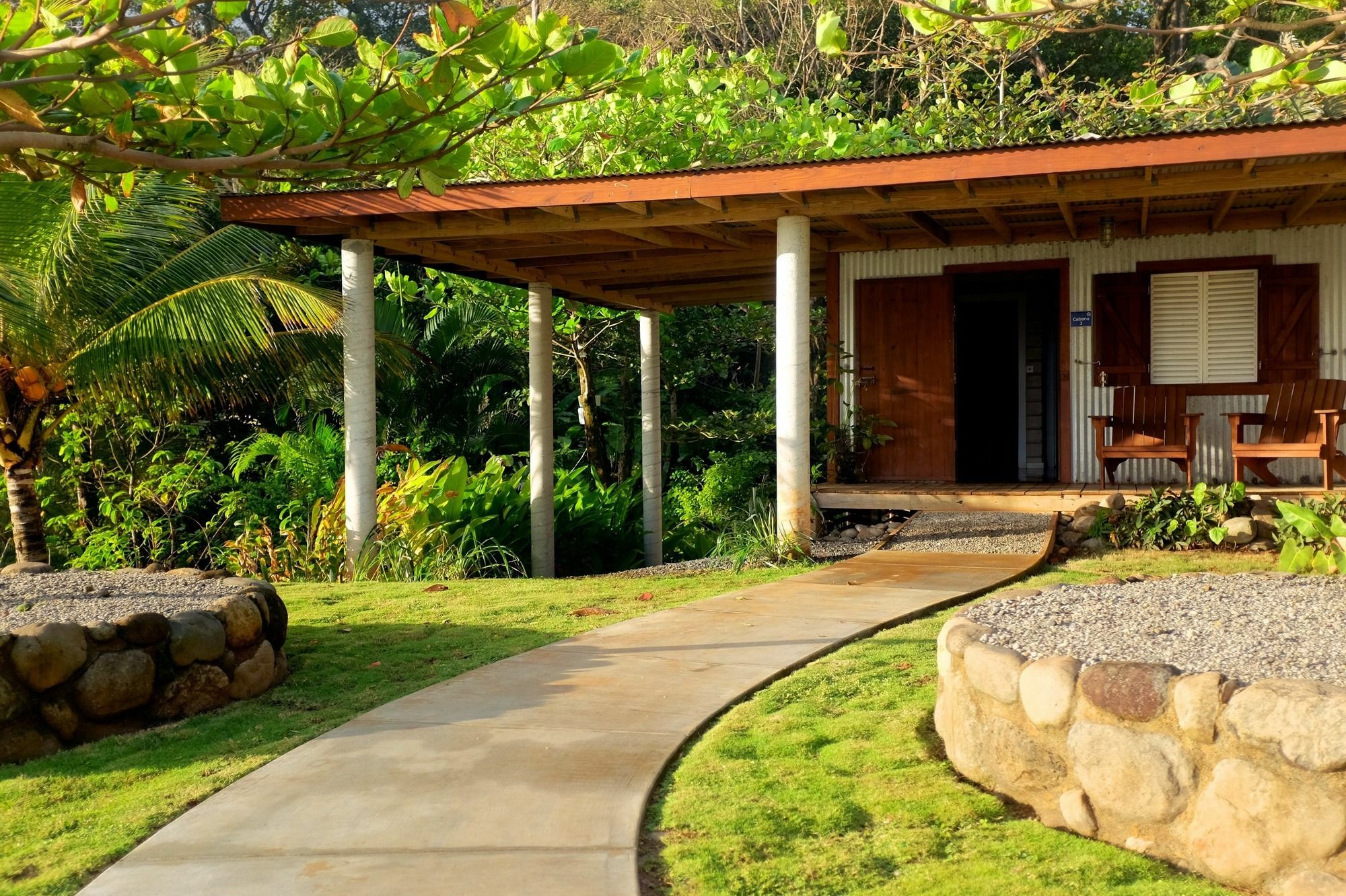 Pagua Bay House - Oceanfront Cabana'S Marigot Buitenkant foto
